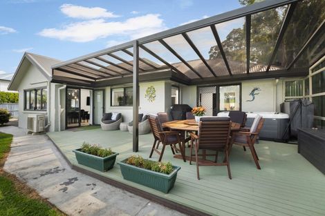 Photo of property in 10 Bransley Grove, Katikati, 3129