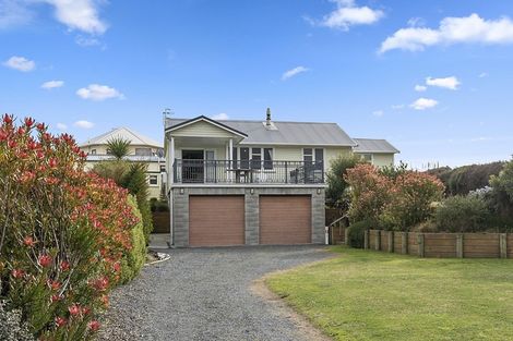 Photo of property in 67 Gawler Street, Te Horo Beach, Otaki, 5581