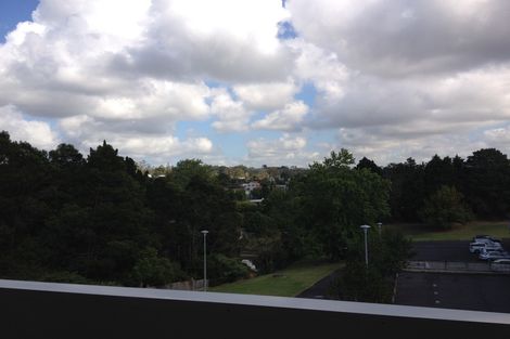 Photo of property in 9e/30 Westward Ho, Glen Eden, Auckland, 0602