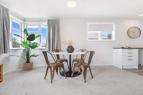 Photo of property in 15 Odette Street, Bader, Hamilton, 3206