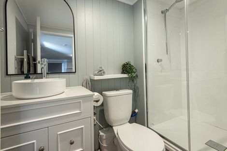 Photo of property in 44 Memorial Drive, Parahaki, Whangarei, 0112