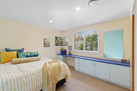 Photo of property in 14 Charles Street, Westshore, Napier, 4110