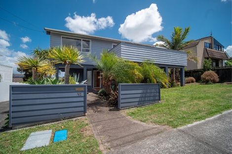 Photo of property in 1/47 Rawene Road, Birkenhead, Auckland, 0626