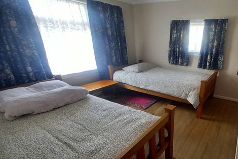 Photo of property in 17 Half Mile Road, Tuatapere, 9620