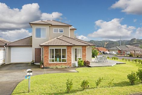 Photo of property in 1 Trillick Place, Tuakau, 2121