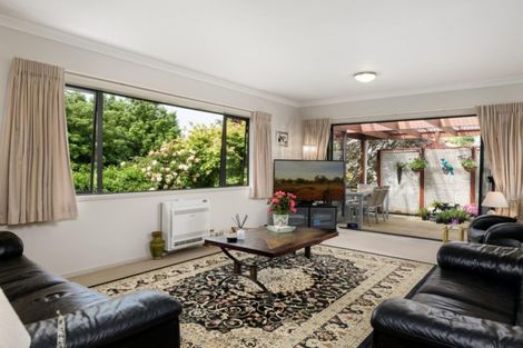 Photo of property in 13 Dowman Place, Te Puke, 3119