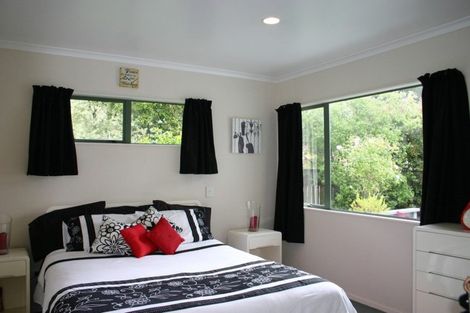 Photo of property in 122 Carlton Street, Bellevue, Tauranga, 3110