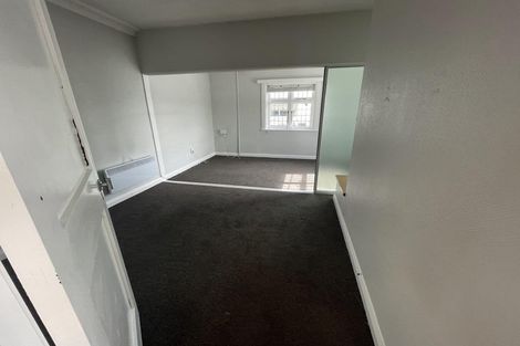 Photo of property in 105 Majoribanks Street, Mount Victoria, Wellington, 6011