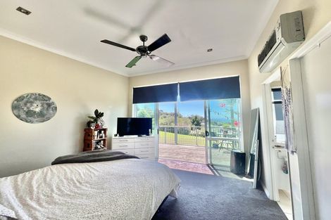 Photo of property in 8 Ocean View Road, Cable Bay, 0420
