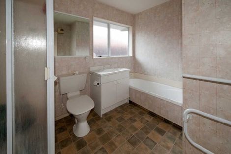 Photo of property in 2/38 Maxwell Street, Riccarton, Christchurch, 8041