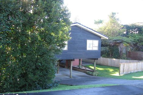Photo of property in 15a Bridge Avenue, Te Atatu South, Auckland, 0610