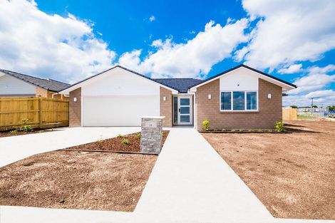 Photo of property in 29 Twin Parks Rise, Papakura, 2110