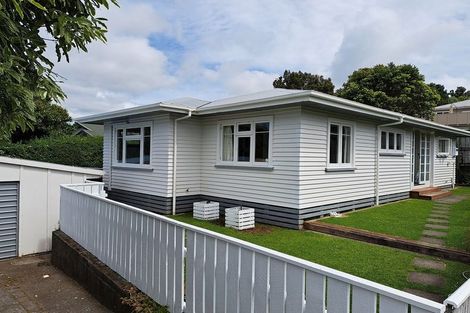 Photo of property in 194a Ngamotu Road, Spotswood, New Plymouth, 4310