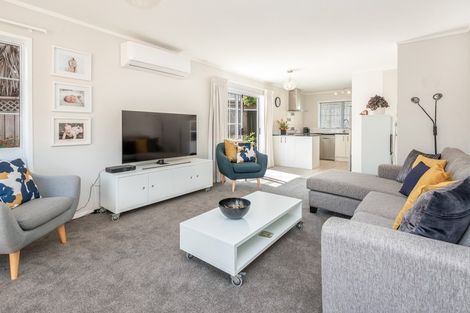 Photo of property in 2/14 Fieldstone Court, Northpark, Auckland, 2013