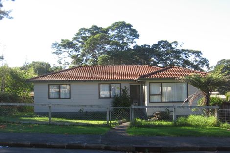 Photo of property in 17 Coey Place, Glen Eden, Auckland, 0602