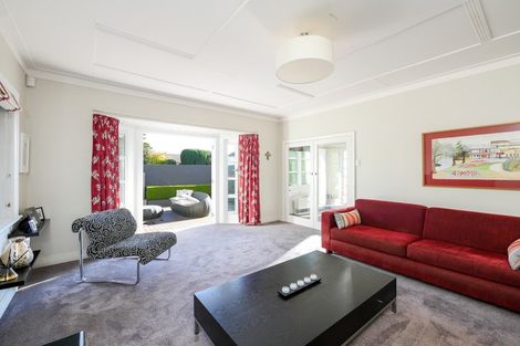 Photo of property in 710 Highgate, Maori Hill, Dunedin, 9010