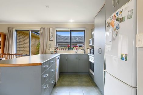 Photo of property in 35 Kauae Place, Ngongotaha, Rotorua, 3010