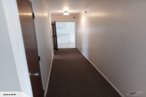 Photo of property in 37 Cascades Road, Pakuranga Heights, Auckland, 2010