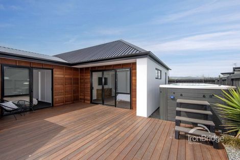 Photo of property in 32 Frank Ernest Crescent, Prebbleton, 7604