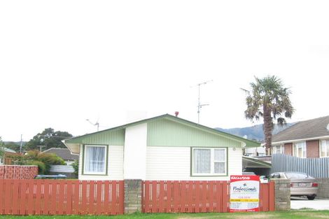 Photo of property in 42 Kashmir Avenue, Clouston Park, Upper Hutt, 5018