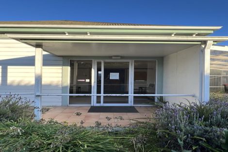 Photo of property in 53 Havelock Road, Havelock North, 4130