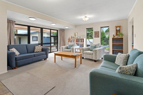 Photo of property in 15 Lowes Place, Solway, Masterton, 5810