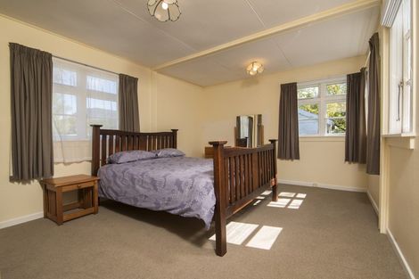 Photo of property in 4 Sussex Street, Picton, 7220