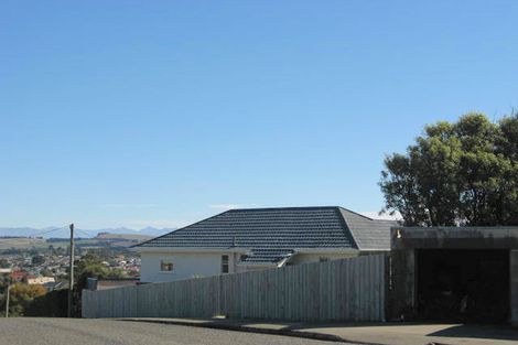 Photo of property in 21 Selwyn Street, South Hill, Oamaru, 9400
