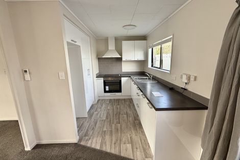 Photo of property in 1/18 Waiari Road, Conifer Grove, Takanini, 2112