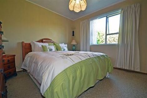 Photo of property in 7 Pipitea Place, Massey, Auckland, 0614