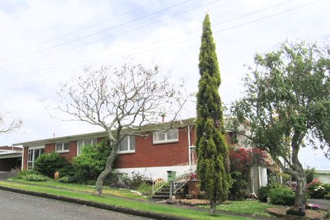 Photo of property in 2/1 Routly Avenue, Pukekohe, 2120