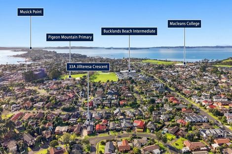 Photo of property in 33a Jillteresa Crescent, Half Moon Bay, Auckland, 2012