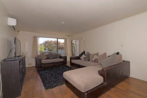 Photo of property in 3 Glucina Place, Glen Eden, Auckland, 0602