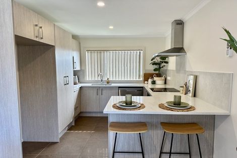 Photo of property in 13 Charlotte Crescent, Dinsdale, Hamilton, 3204