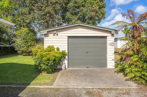 Photo of property in 31 Raukawa Street, Otaki, 5512