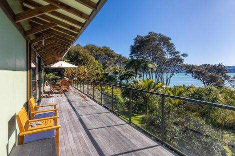 Photo of property in 254 Moetapu Bay Road, Moetapu Bay, Picton, 7282