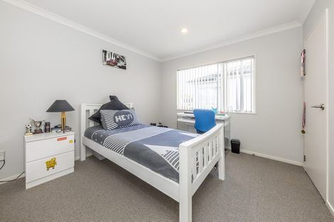 Photo of property in 13 Stamford Crescent, Flat Bush, Auckland, 2019