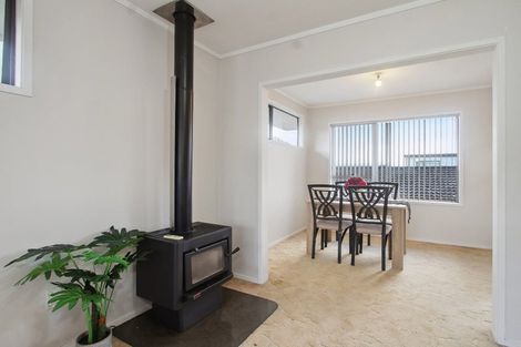 Photo of property in 1/78 Bentley Avenue, Glenfield, Auckland, 0629