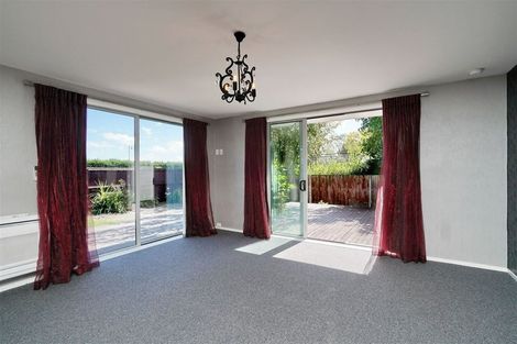 Photo of property in 2/275 Hendersons Road, Hoon Hay, Christchurch, 8025