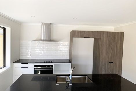 Photo of property in 11 Keerangi Place, Rototuna North, Hamilton, 3210