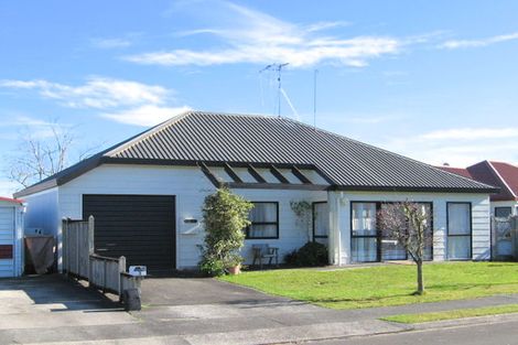 Photo of property in 5a Flemington Place, Nawton, Hamilton, 3200