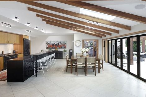 Photo of property in 12 Taunton Green, Papanui, Christchurch, 8052