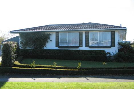 Photo of property in 20 Bidwell Place, Hillmorton, Christchurch, 8025