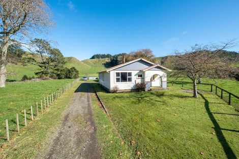 Photo of property in 438 Toko Road, Huinga, Stratford, 4392