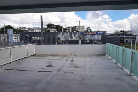 Photo of property in 101/3 Morningside Drive, Morningside, Auckland, 1025