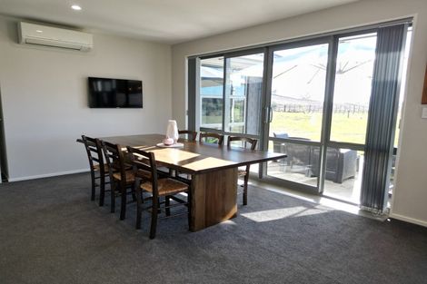 Photo of property in 52 Highlands Drive, Waipawa, 4210