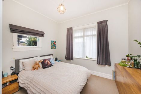 Photo of property in 50 Chelwood Street, Takaro, Palmerston North, 4412