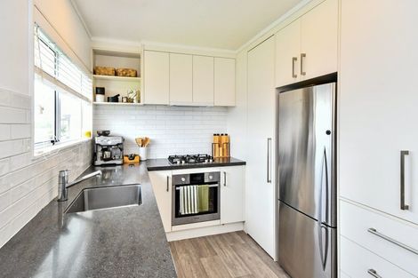 Photo of property in 6 Lorelei Place, Opaheke, Papakura, 2113