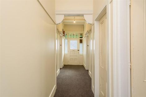 Photo of property in 16 Picton Avenue, Newtown, Wellington, 6021