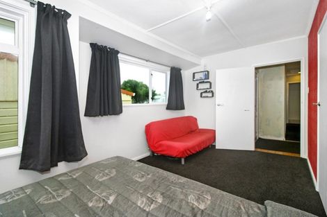 Photo of property in 7 Hawkins Street, Vogeltown, New Plymouth, 4310